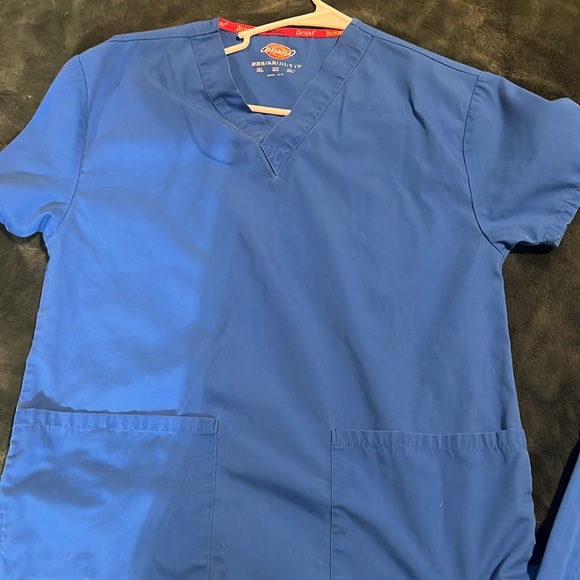 Scrub set Xxs - Picture 2 of 3